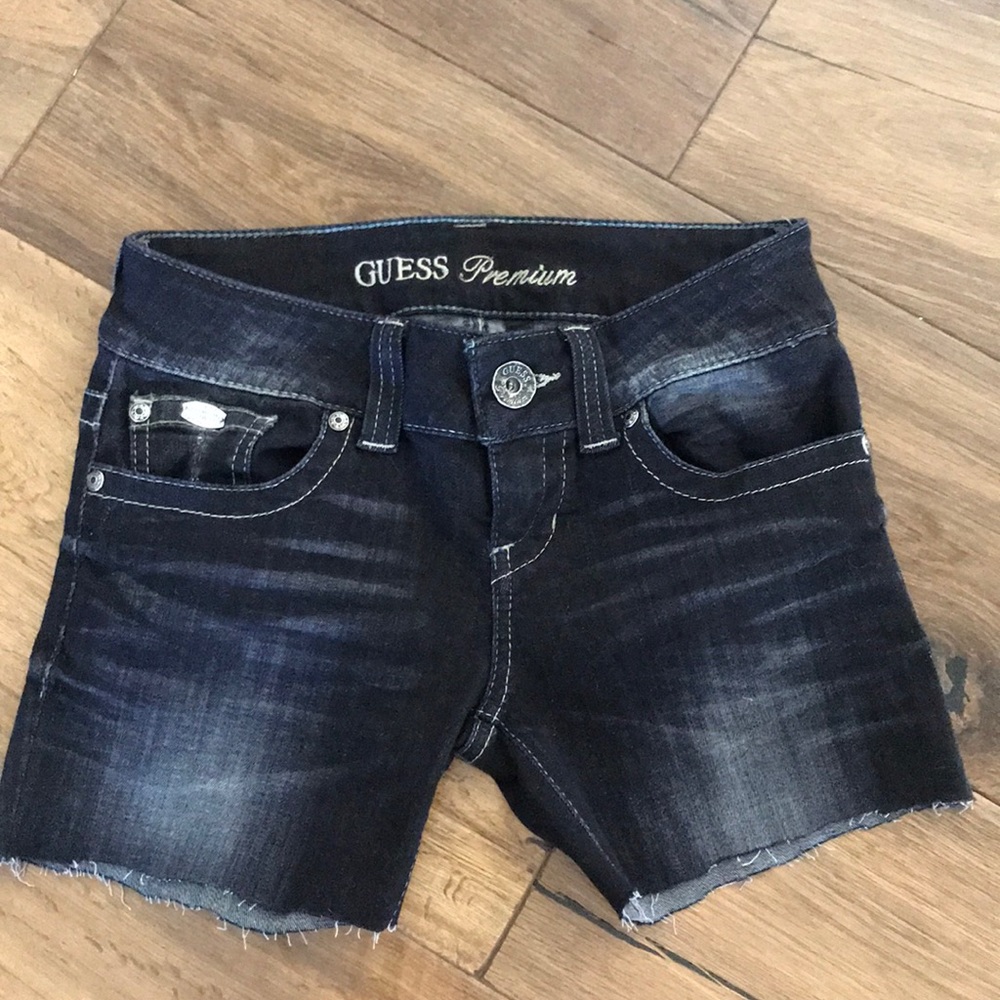 Guess daredevil shorts  26